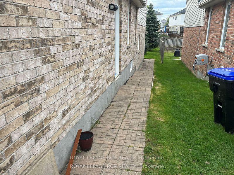 









41


Wallace

Street,
New Tecumseth,




ON
L9R 2G5

