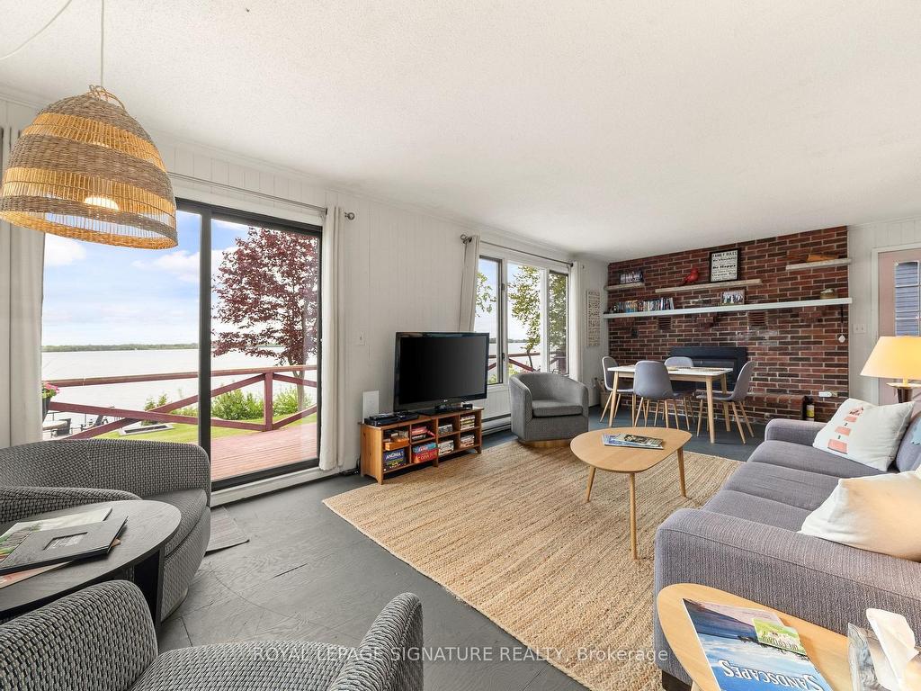 









318


Island

Road,
Prince Edward County,




ON
K0K 2T0

