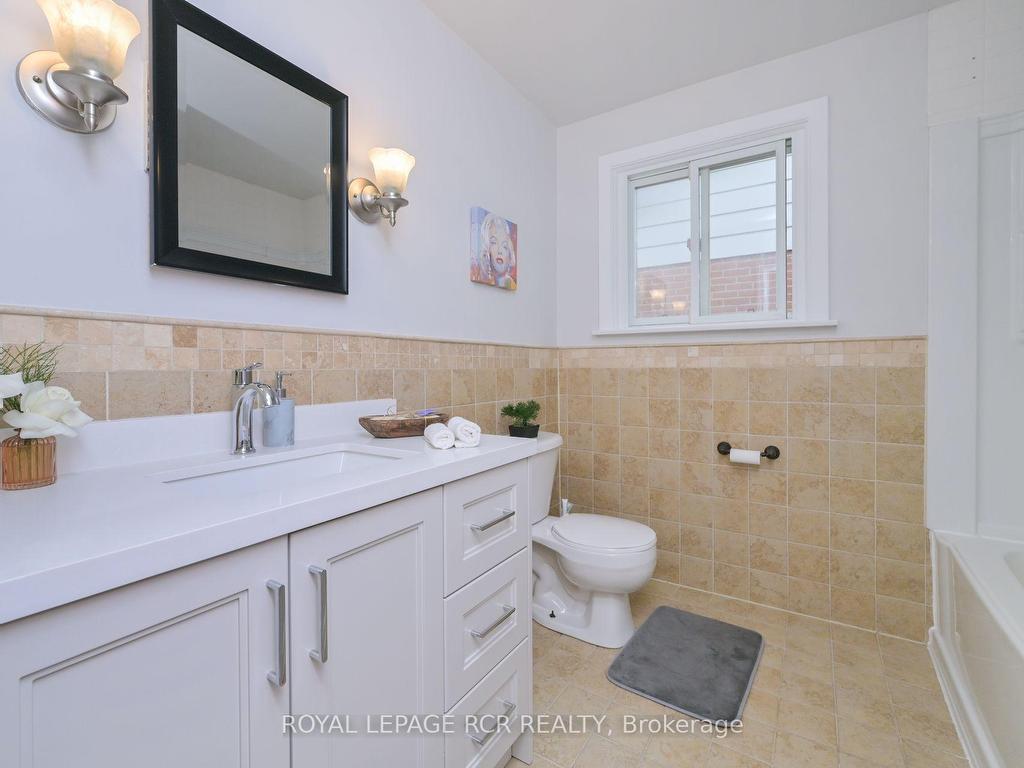 









12


Maple

Avenue East,
New Tecumseth,




ON
L0G 1A0

