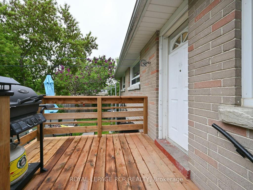 









12


Maple

Avenue East,
New Tecumseth,




ON
L0G 1A0

