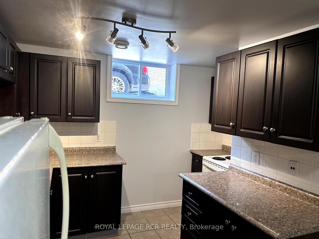 









12


Maple

Avenue East,
New Tecumseth,




ON
L0G 1A0

