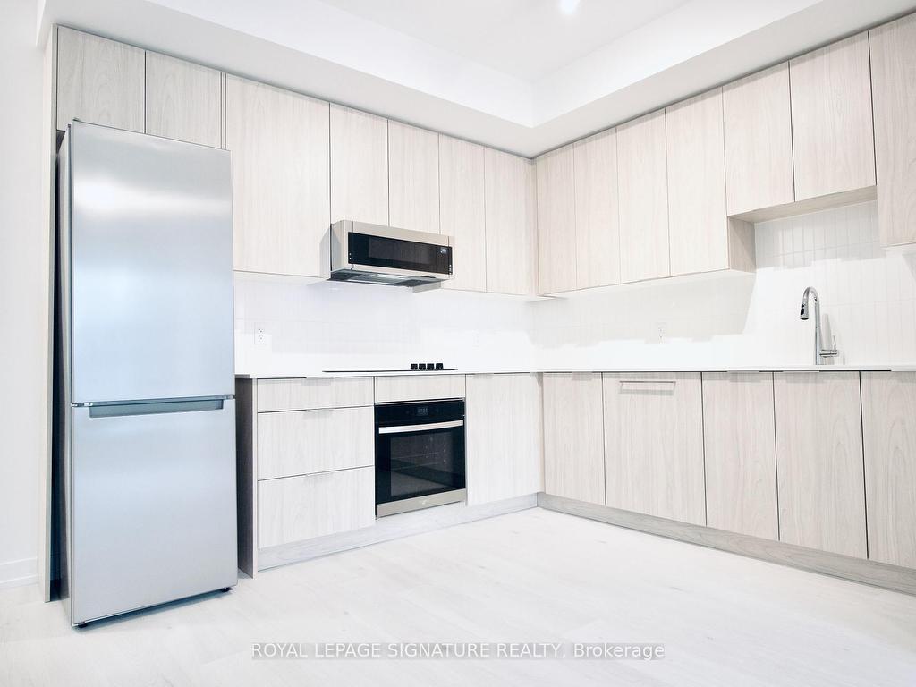 









2501


Saw Whet

Boulevard, 201,
Oakville,




ON
L6M 5N2

