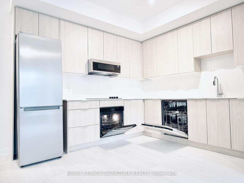 









2501


Saw Whet

Boulevard, 201,
Oakville,




ON
L6M 5N2


