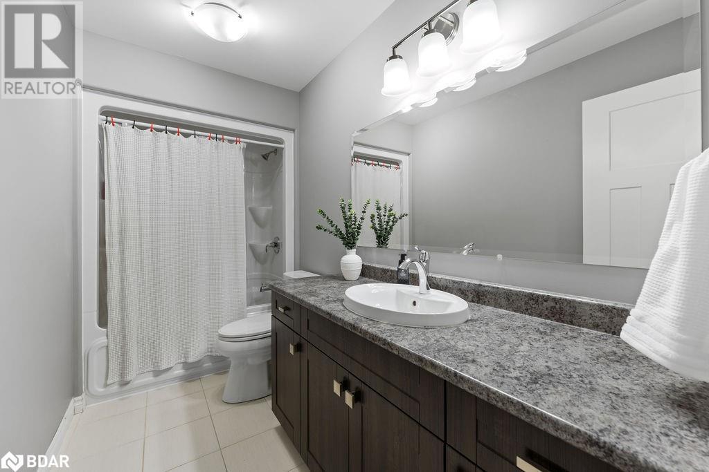 












33 BUTTERNUT Court

,
Belleville,




Ontario
K8P0C5

