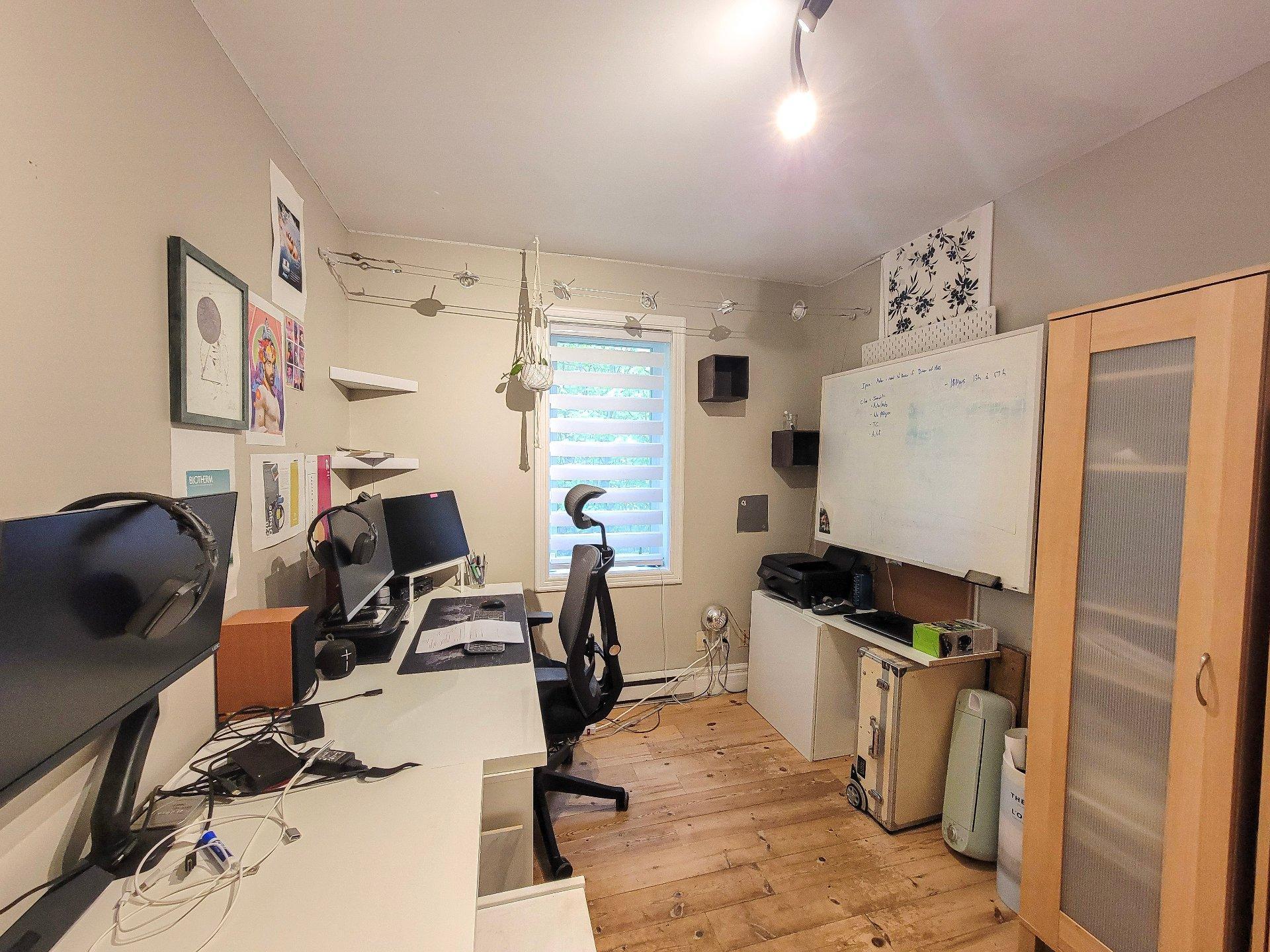 









34


Rue Champêtre

,
Saint-Hippolyte,




QC
J8A3R3

