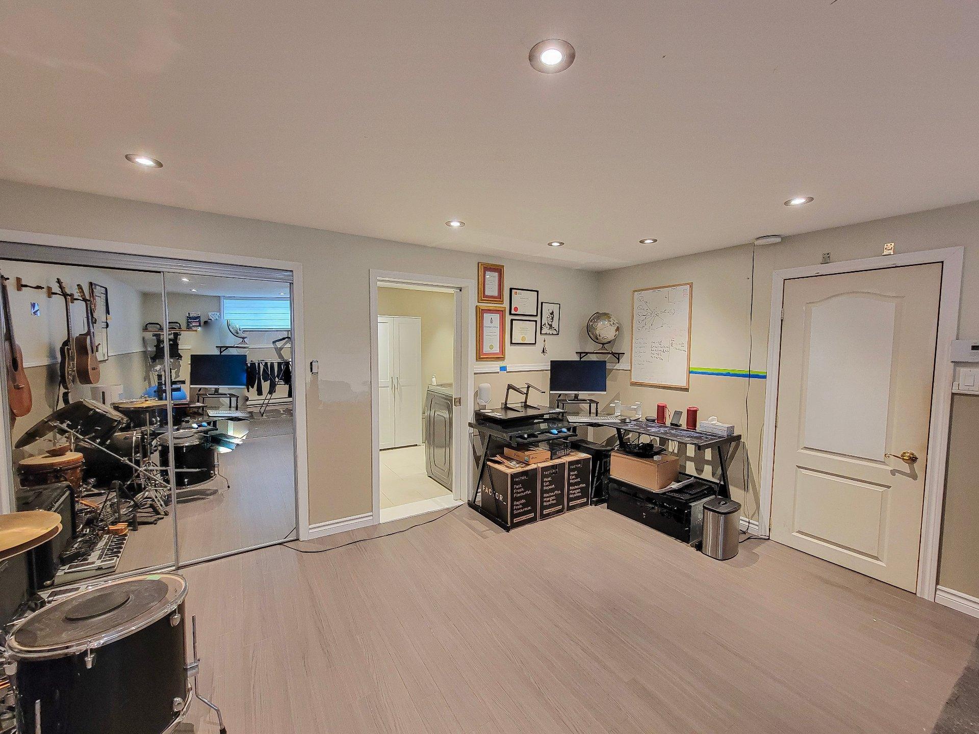 









34


Rue Champêtre

,
Saint-Hippolyte,




QC
J8A3R3

