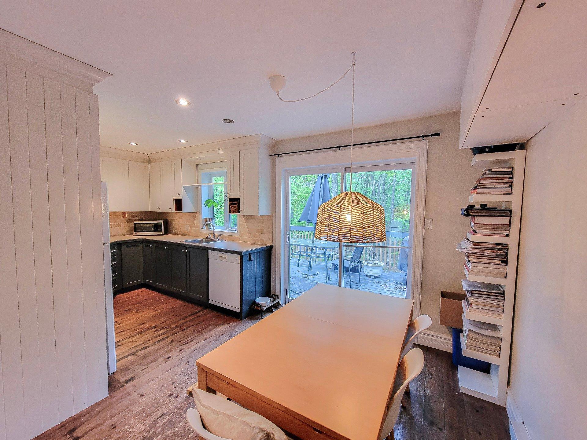 









34


Rue Champêtre

,
Saint-Hippolyte,




QC
J8A3R3

