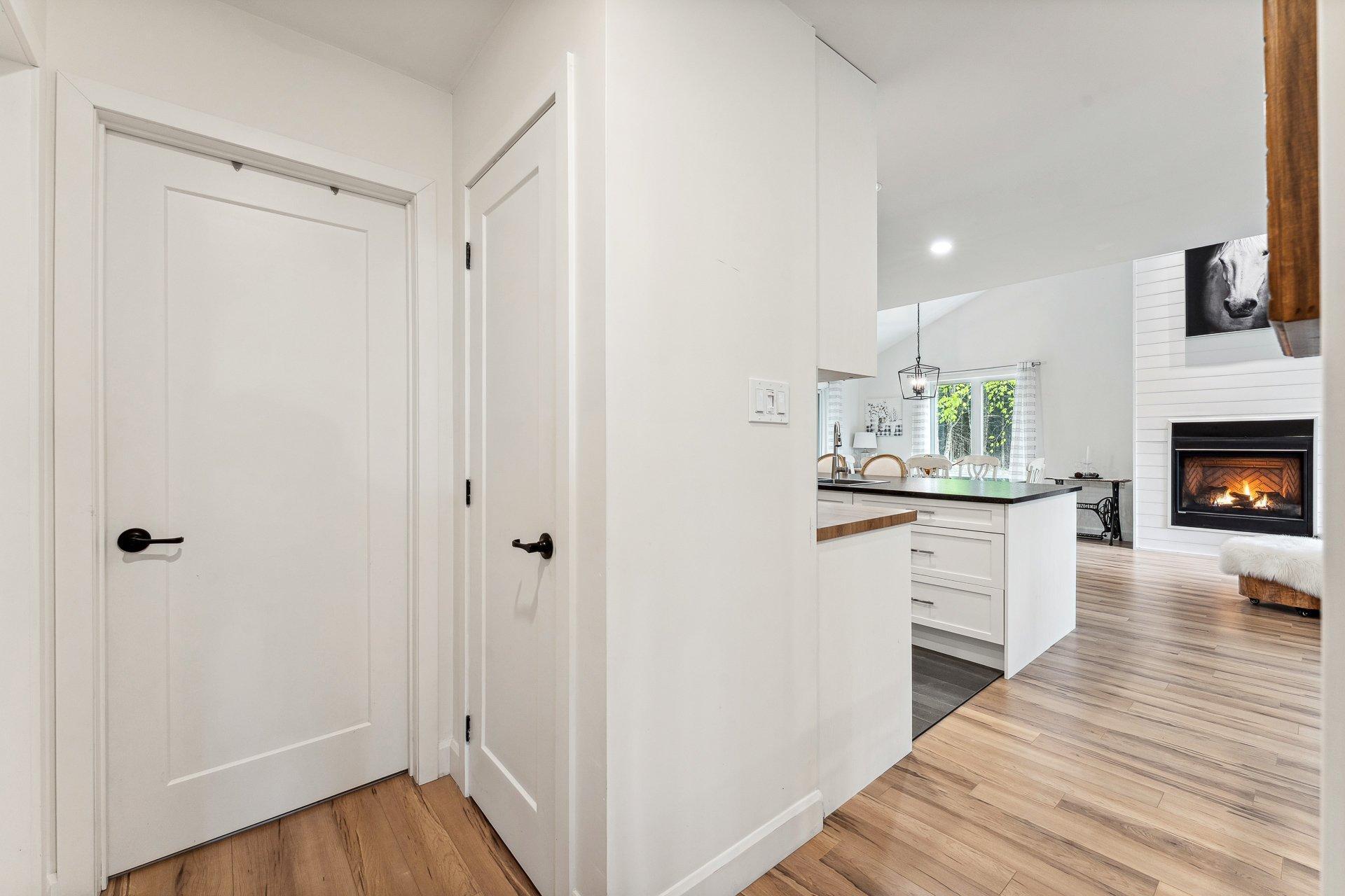









657


Rue Bordeleau

,
Magog,




QC
J1X0M5

