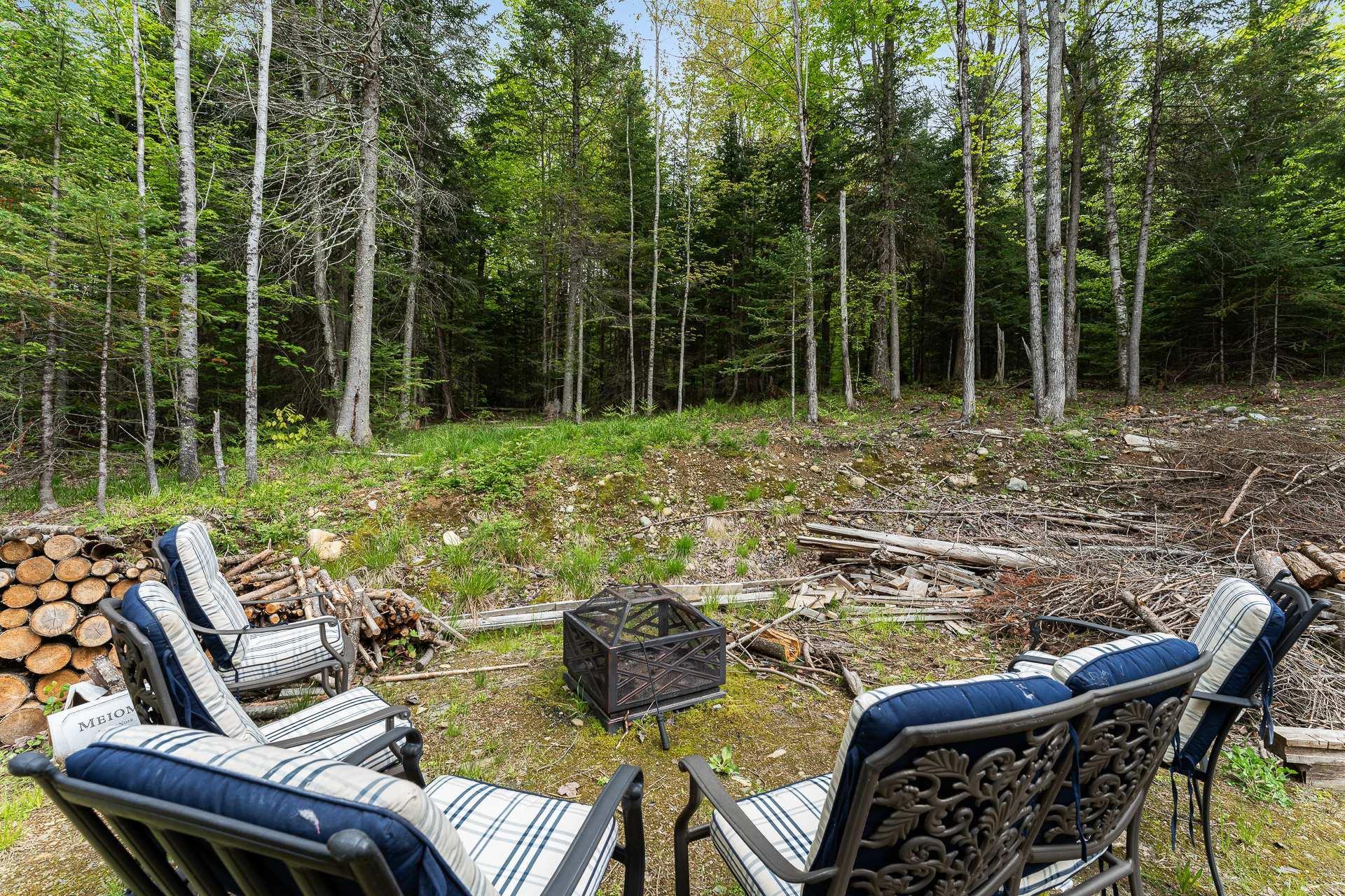 









657


Rue Bordeleau

,
Magog,




QC
J1X0M5


