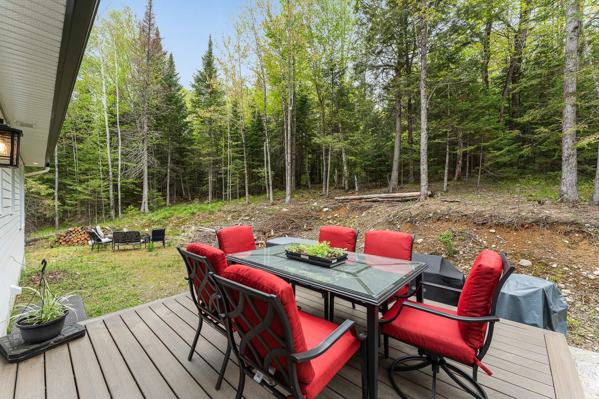 









657


Rue Bordeleau

,
Magog,




QC
J1X0M5

