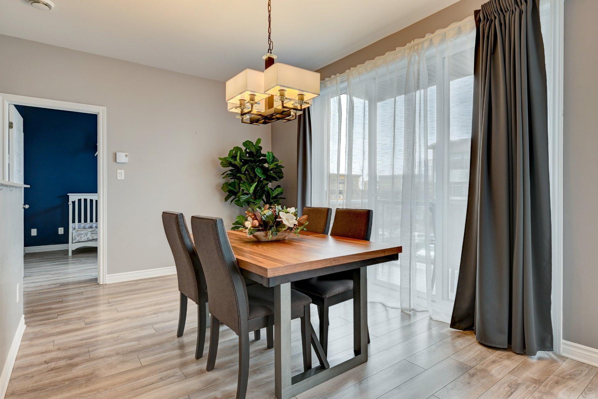 









1200


Boul. Lucille-Teasdale

, 200,
Terrebonne (Lachenaie),




QC
J6V0C9

