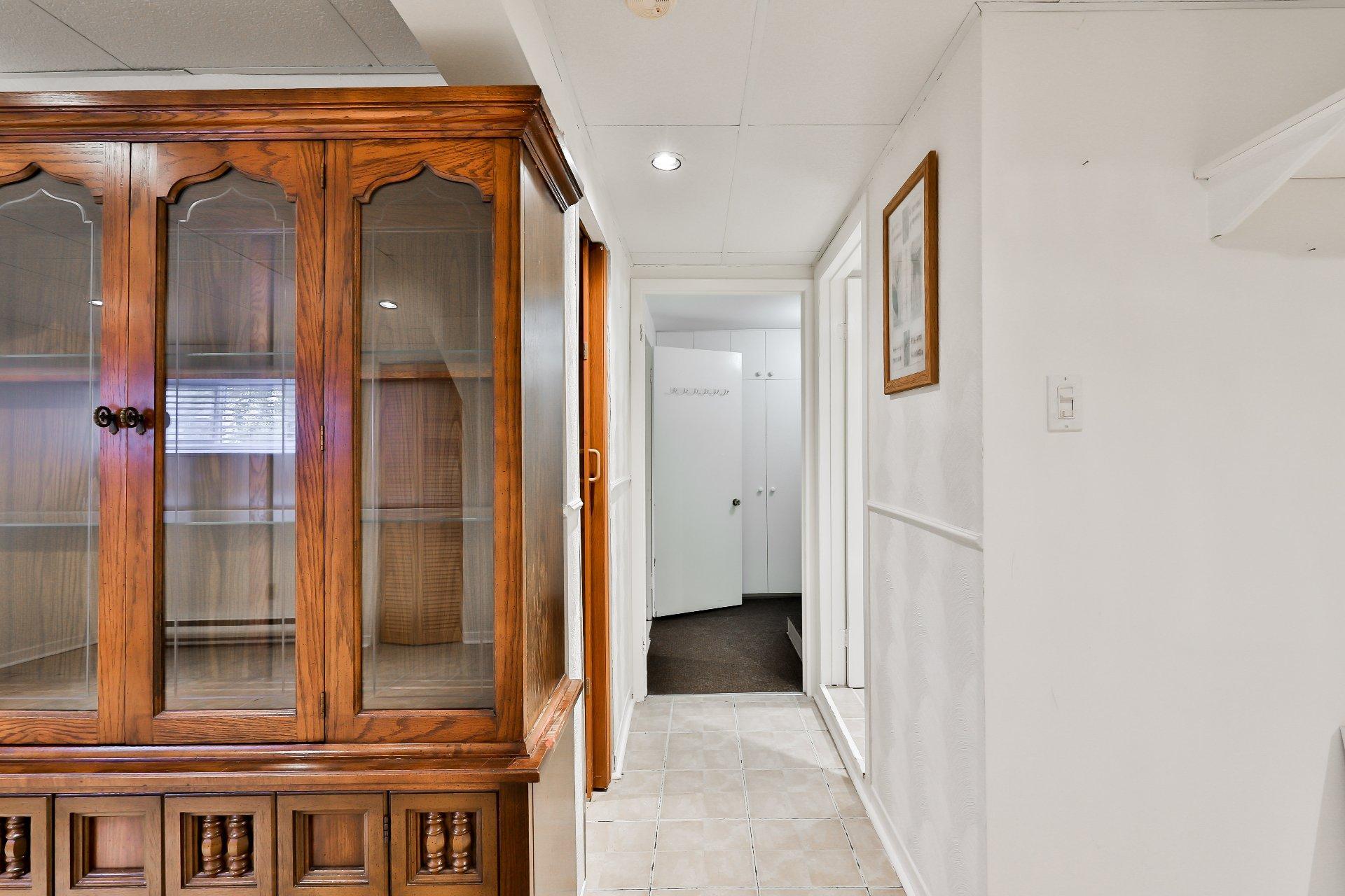 









1


Rue Larivée

,
Vaudreuil-Dorion,




QC
J7V8P5

