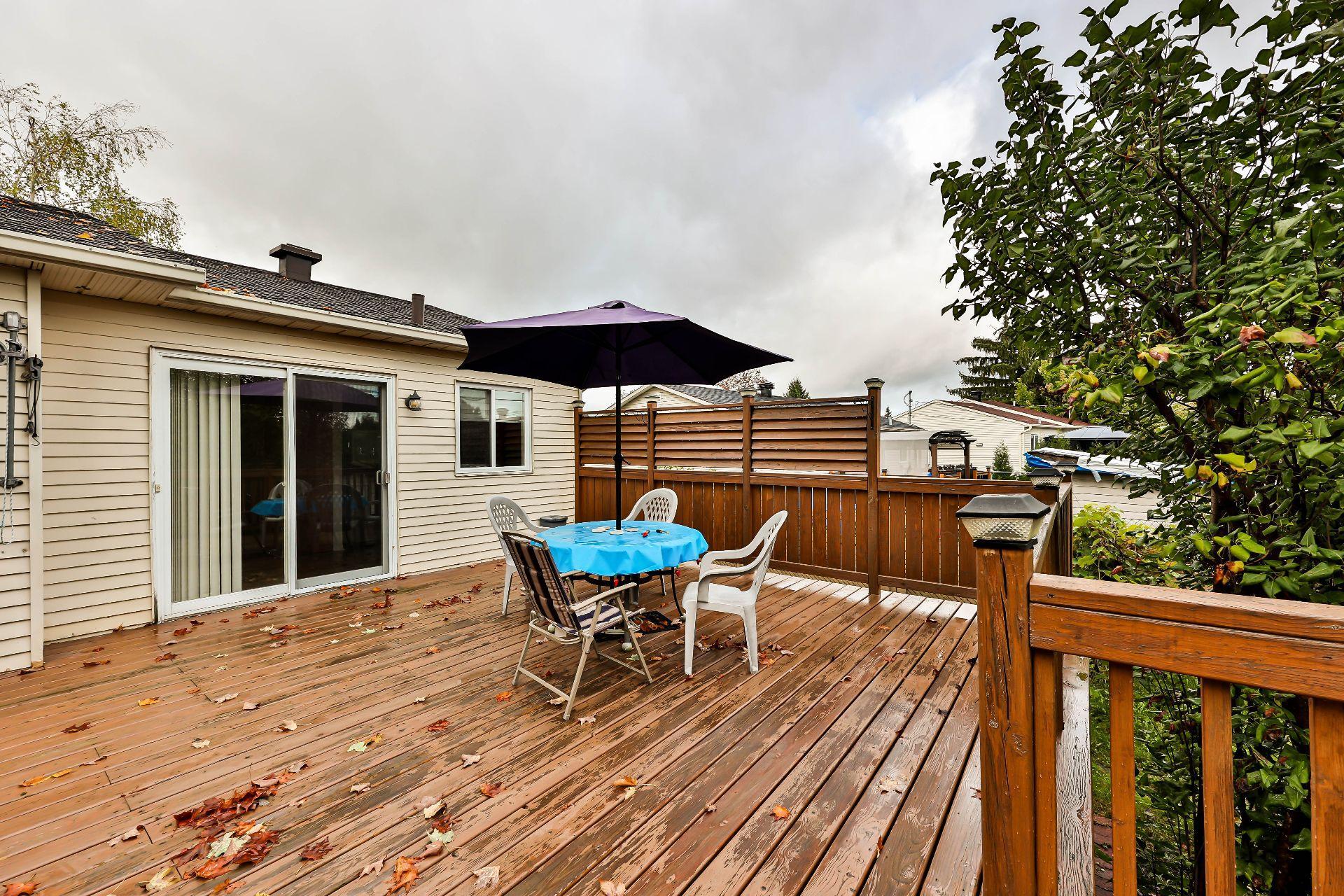 









1


Rue Larivée

,
Vaudreuil-Dorion,




QC
J7V8P5

