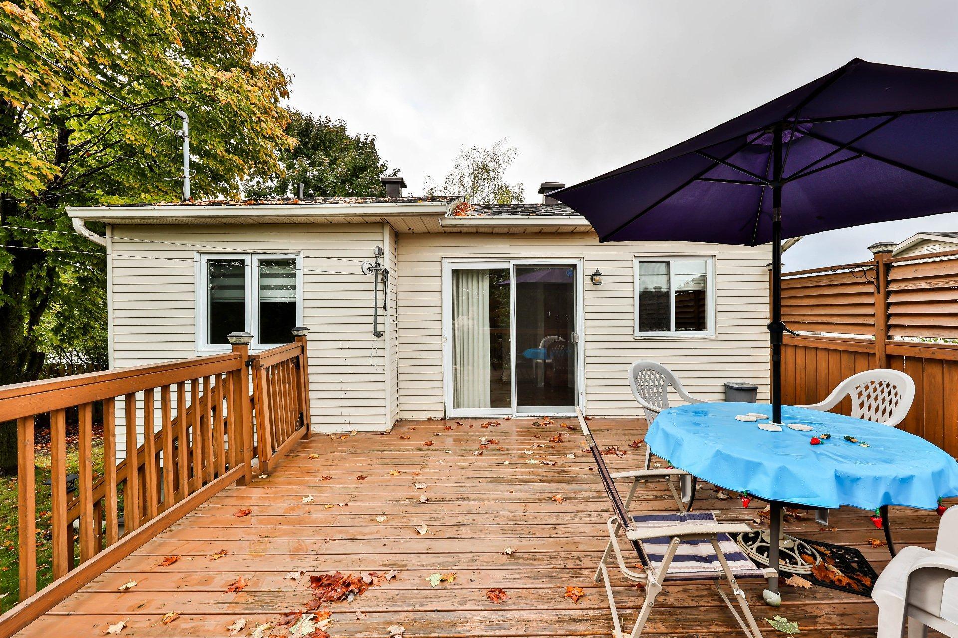 









1


Rue Larivée

,
Vaudreuil-Dorion,




QC
J7V8P5

