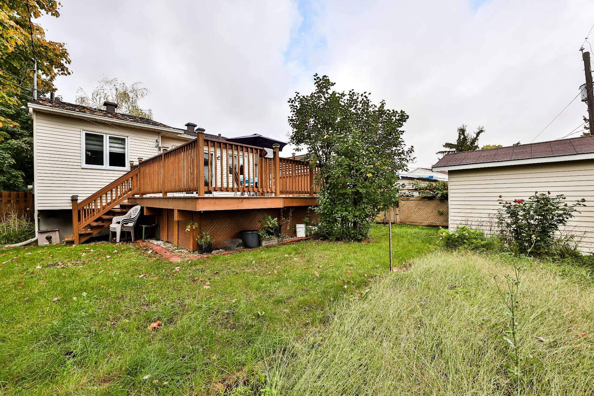 









1


Rue Larivée

,
Vaudreuil-Dorion,




QC
J7V8P5

