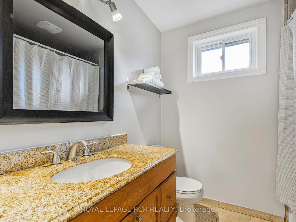 









116


Zima

Crescent,
Bradford West Gwillimbury,




ON
L3Z 2E4

