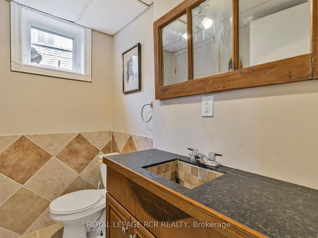 









116


Zima

Crescent,
Bradford West Gwillimbury,




ON
L3Z 2E4

