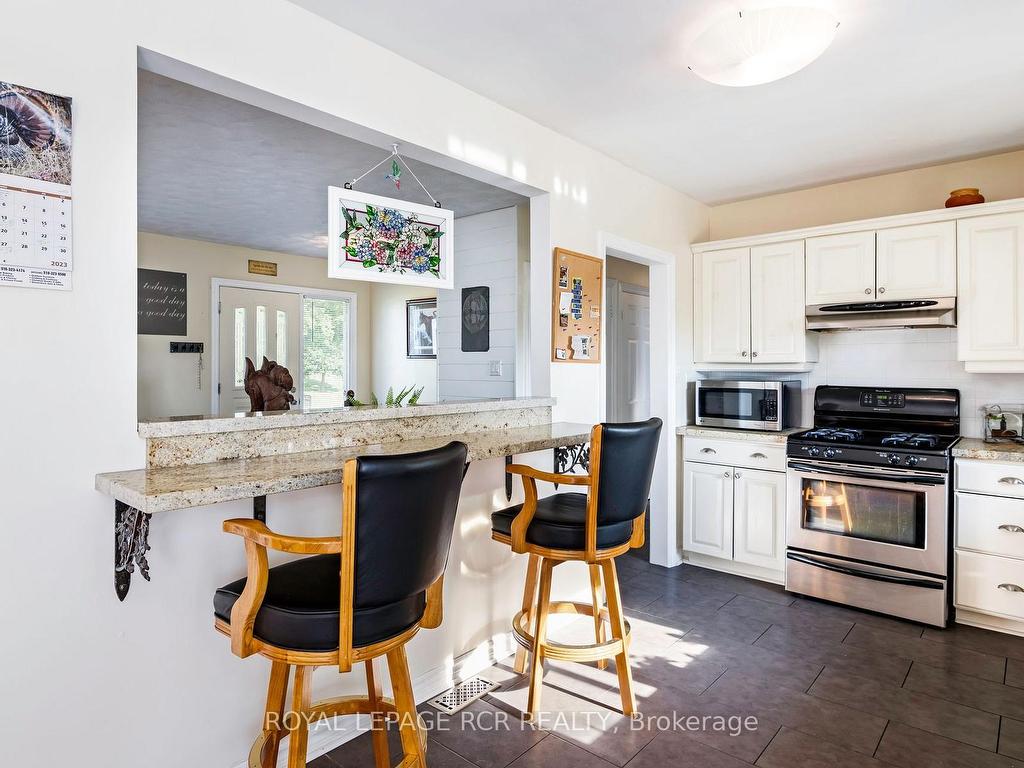 









16


Barbour

Drive,
Erin,




ON
N0B 1Z0

