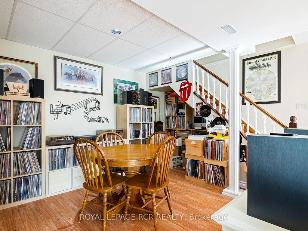 









16


Barbour

Drive,
Erin,




ON
N0B 1Z0

