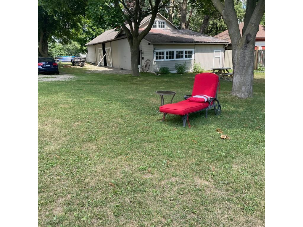 









16


Barbour

Drive,
Erin,




ON
N0B 1Z0

