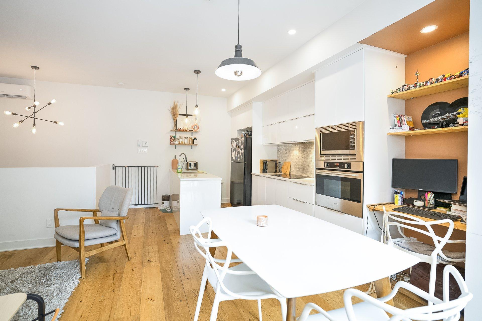 









1507


Rue Beaudry

, 103,
Montréal (Ville-Marie),




QC
H2L3E3


