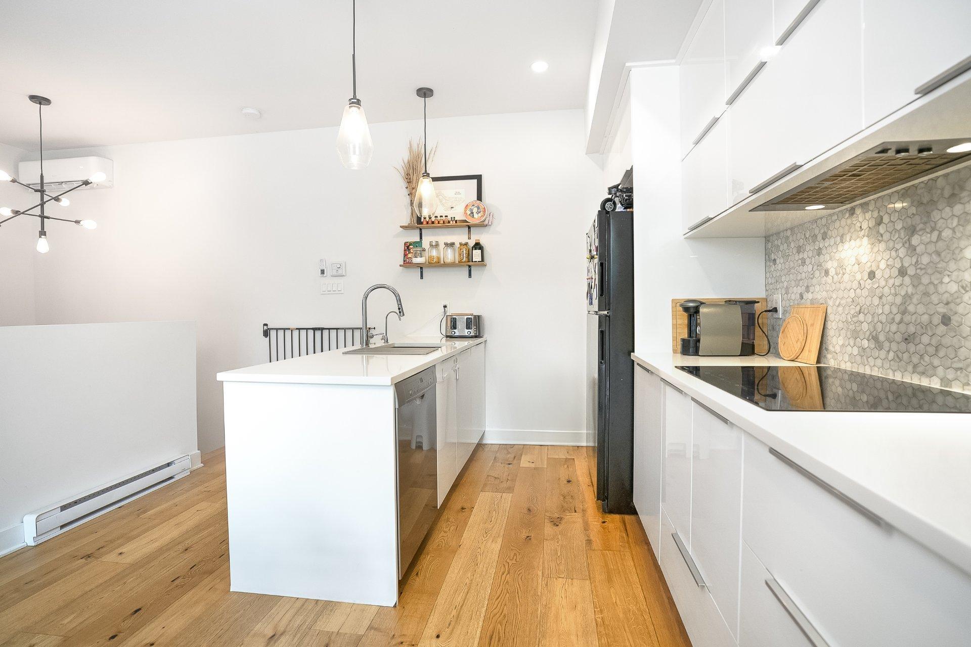 









1507


Rue Beaudry

, 103,
Montréal (Ville-Marie),




QC
H2L3E3

