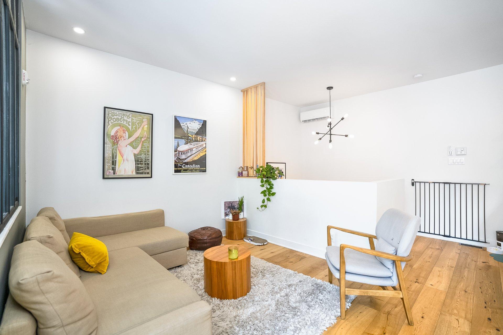 









1507


Rue Beaudry

, 103,
Montréal (Ville-Marie),




QC
H2L3E3

