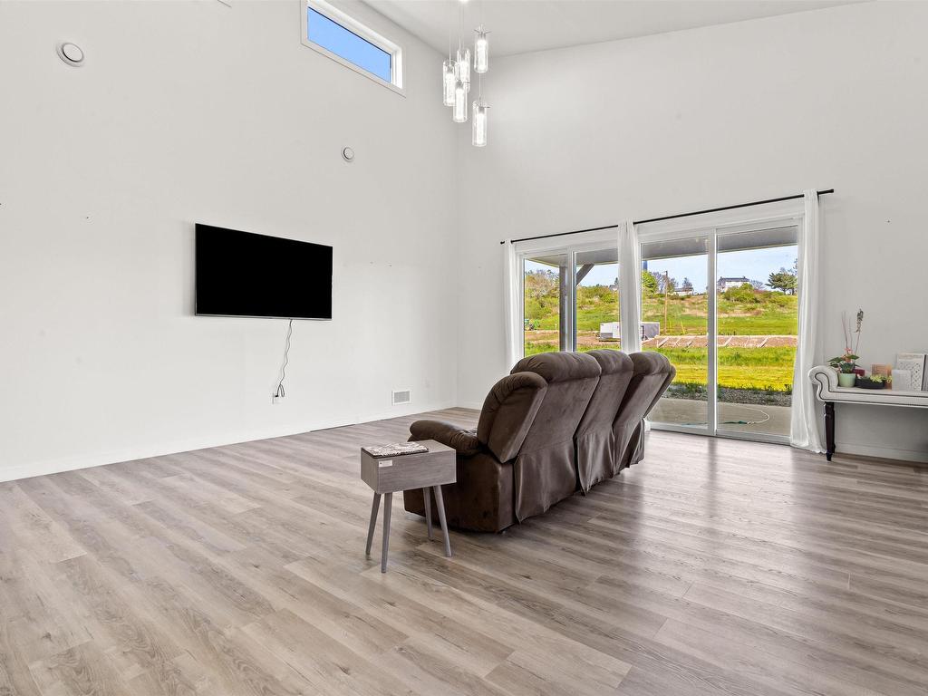 












70 CN Access Road

,
Shubenacadie,




NS
B0N 2H0

