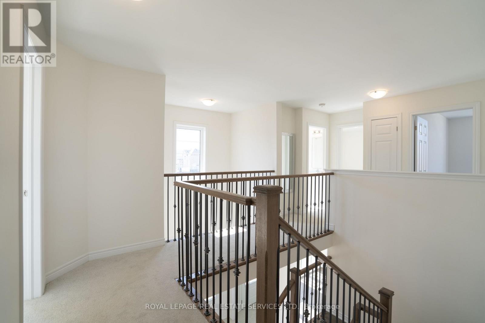 












3930 LEONARDO STREET

,
Burlington,




Ontario
L7M0Z8

