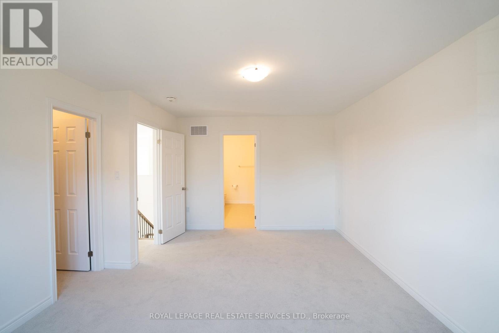 












3930 LEONARDO STREET

,
Burlington,




Ontario
L7M0Z8

