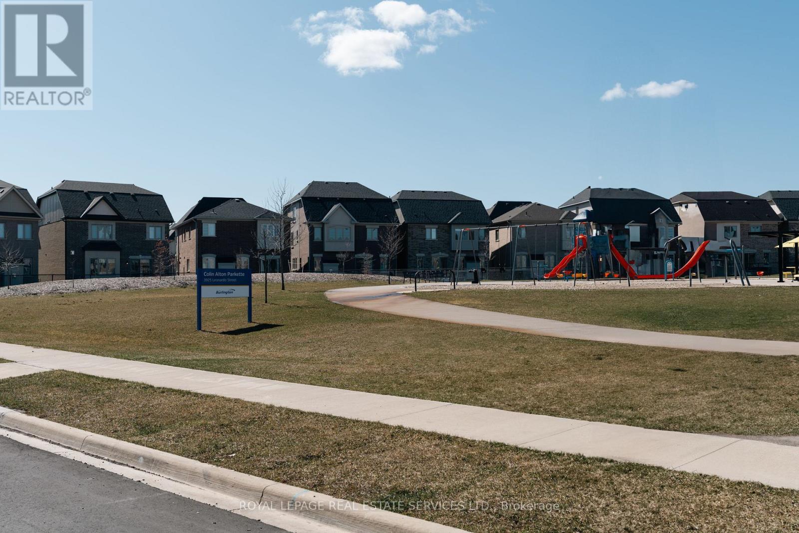 












3930 LEONARDO STREET

,
Burlington,




Ontario
L7M0Z8

