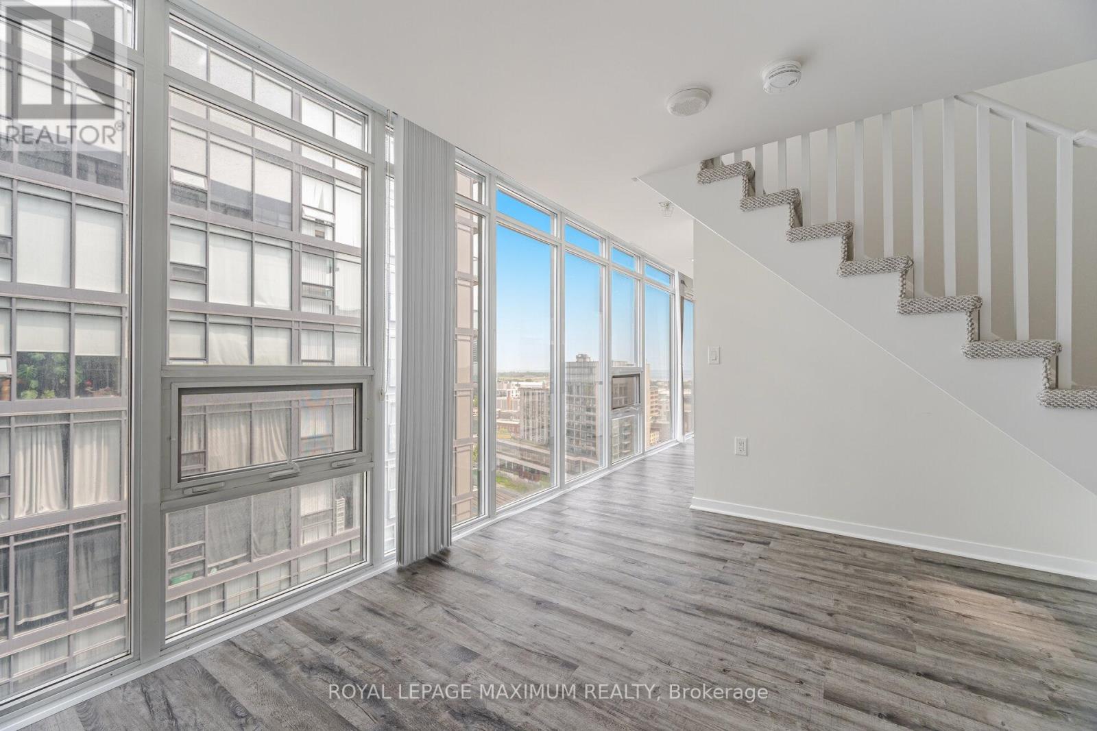 












1908W - 36 LISGAR STREET

,
Toronto,




Ontario
M6J0C7

