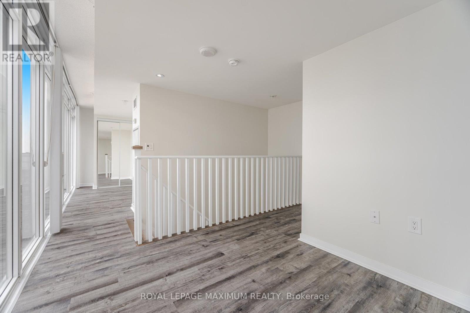 












1908W - 36 LISGAR STREET

,
Toronto,




Ontario
M6J0C7

