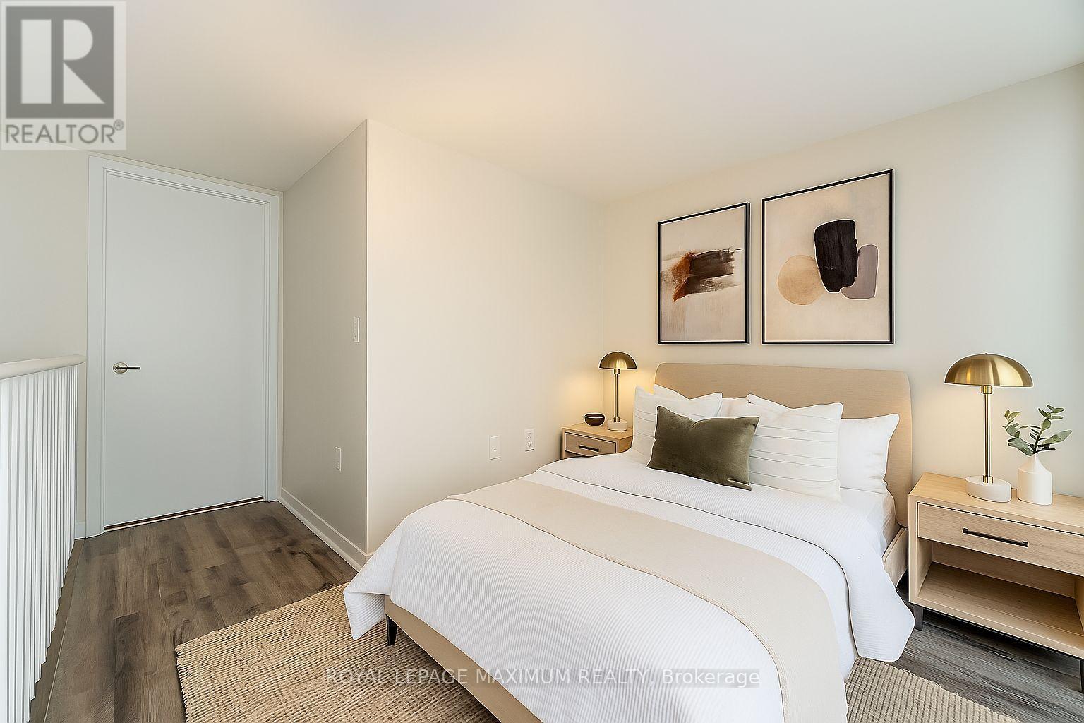 












1908W - 36 LISGAR STREET

,
Toronto,




Ontario
M6J0C7

