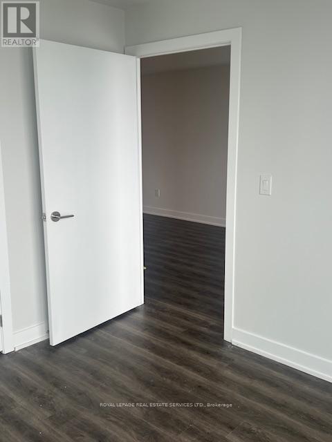












3910 - 430 SQUARE ONE DRIVE

,
Mississauga,




Ontario
L5B0L6

