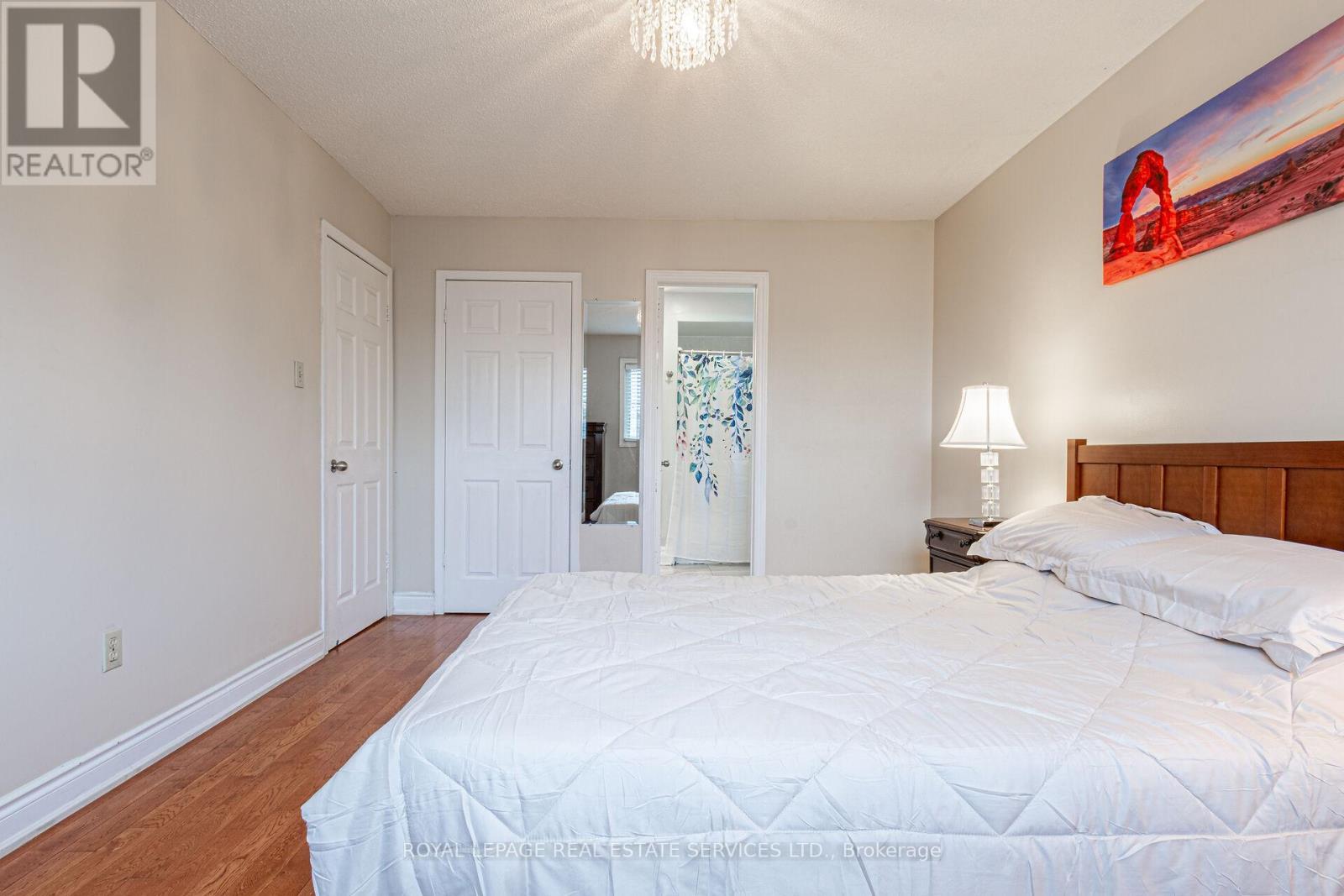 












1536 KIRKROW CRESCENT

,
Mississauga,




Ontario
L5M3Y8

