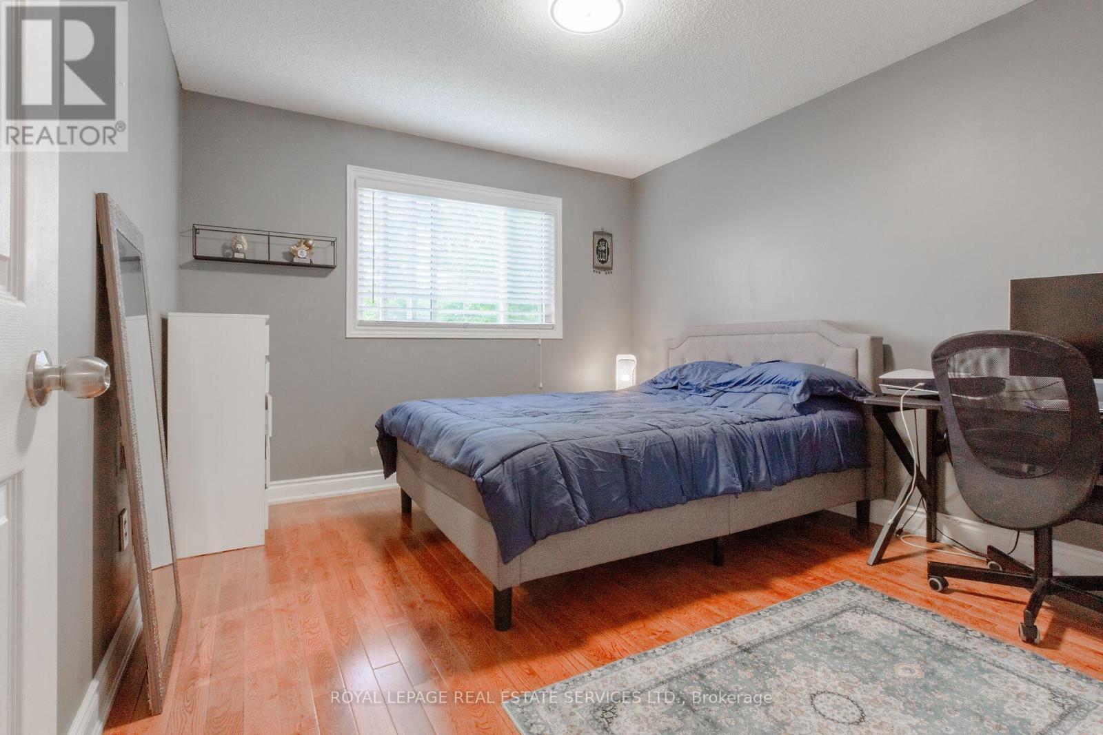 












1536 KIRKROW CRESCENT

,
Mississauga,




Ontario
L5M3Y8

