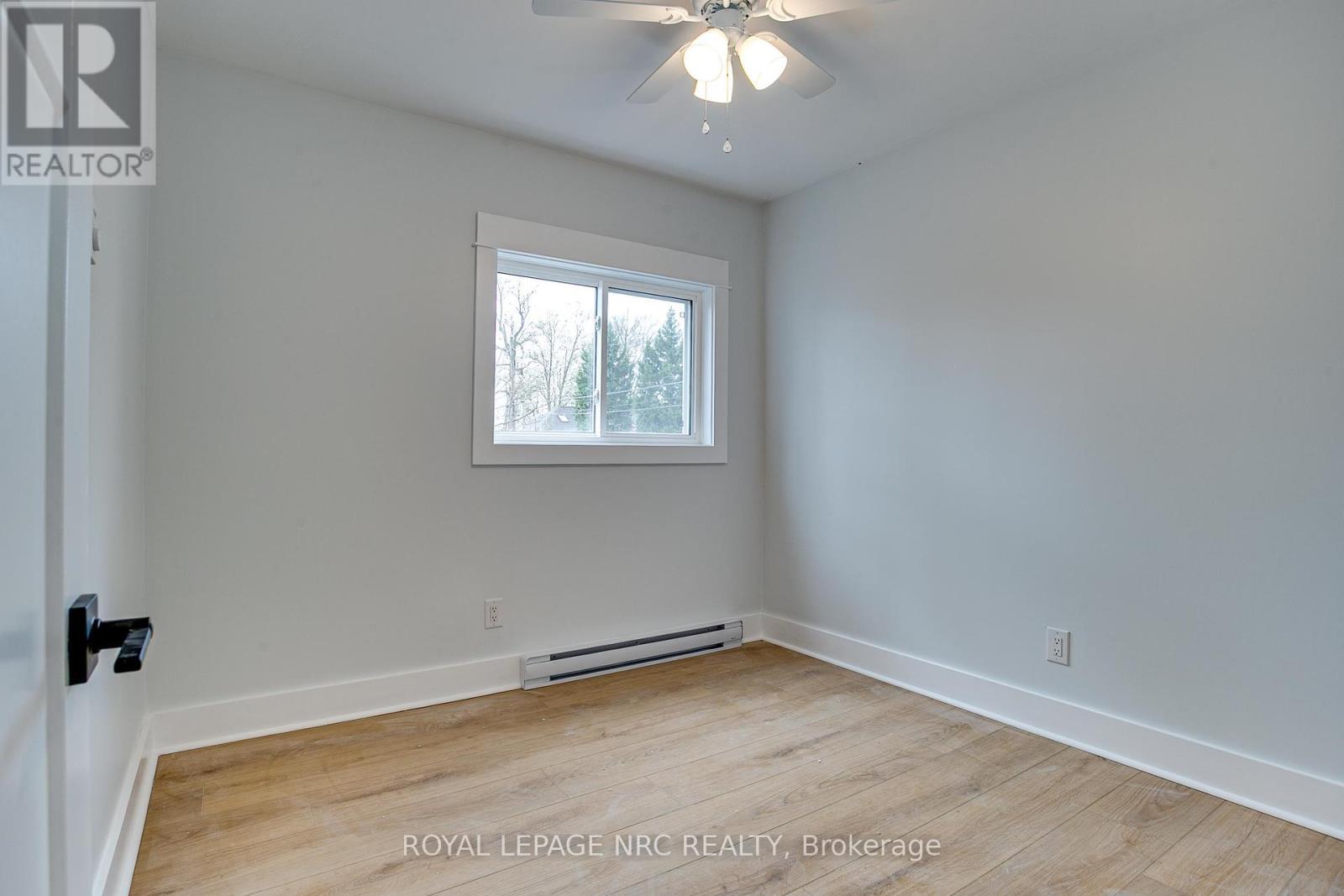 












#2 - 316 ELMWOOD AVENUE

,
Fort Erie (Crystal Beach),




Ontario
L0S1B0

