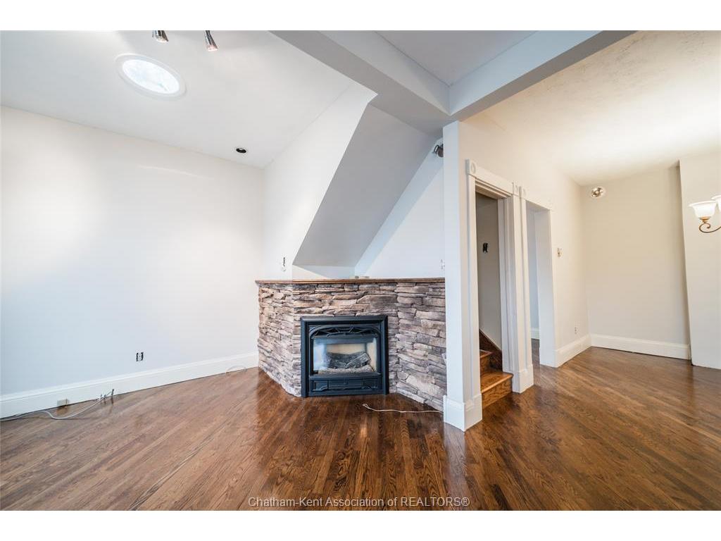 









26


Kendall

Street,
Chatham,




ON
N7M 2X5

