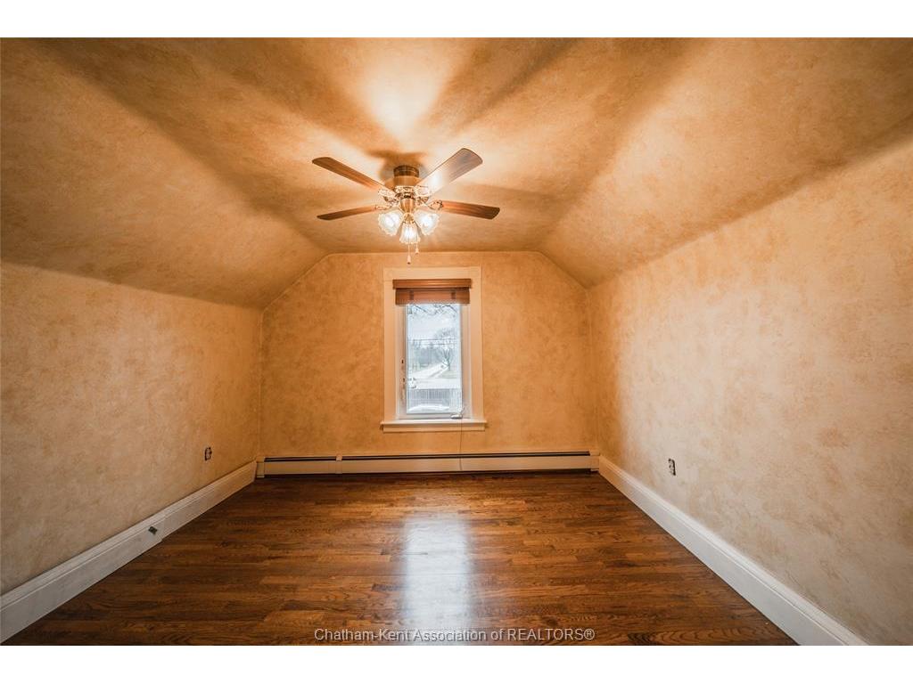 









26


Kendall

Street,
Chatham,




ON
N7M 2X5

