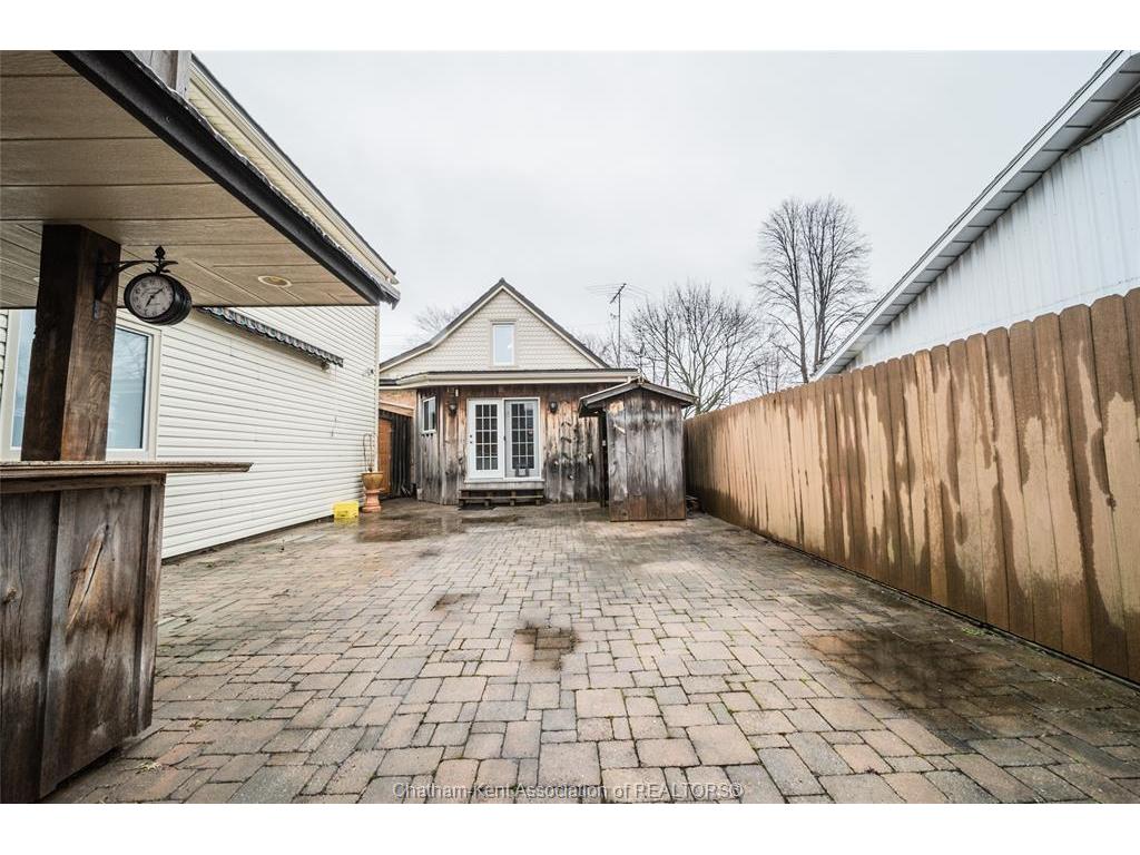 









26


Kendall

Street,
Chatham,




ON
N7M 2X5

