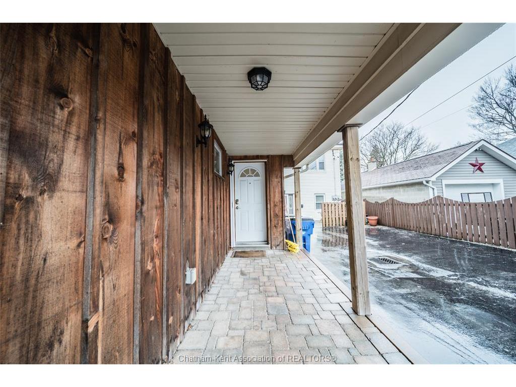 









26


Kendall

Street,
Chatham,




ON
N7M 2X5

