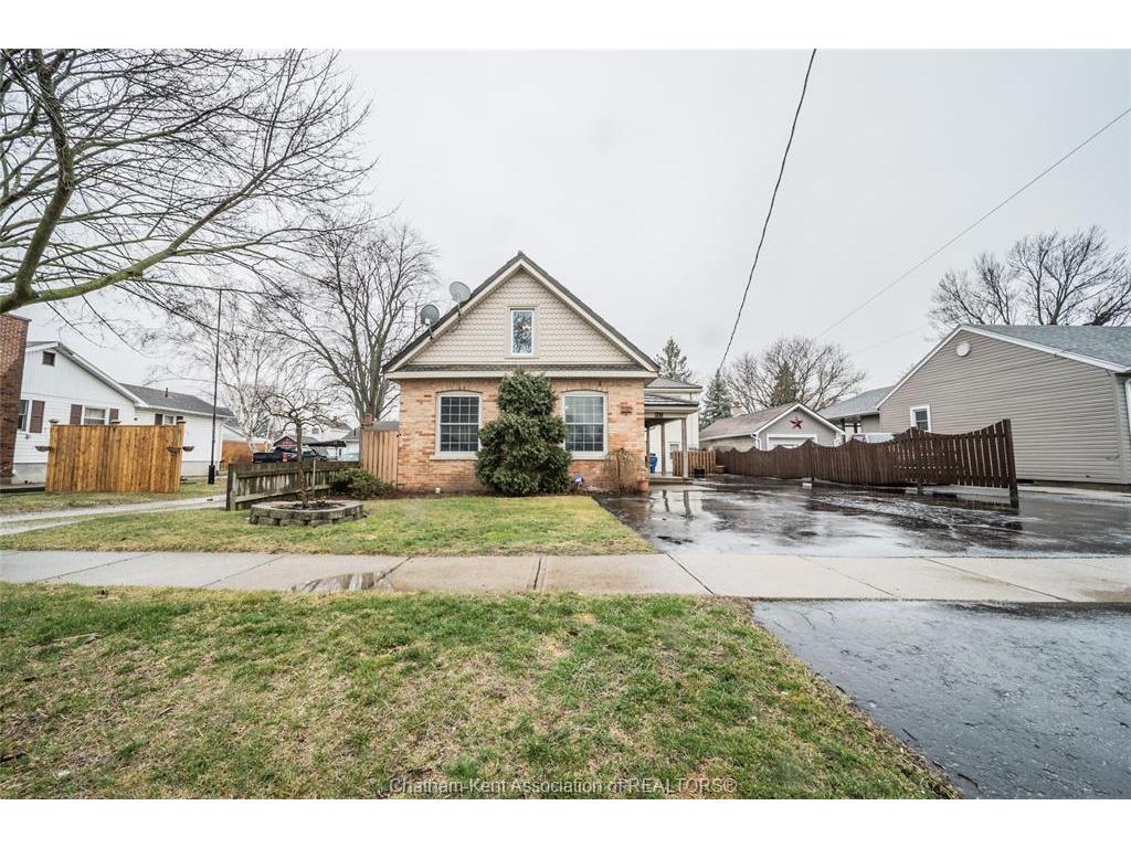 









26


Kendall

Street,
Chatham,




ON
N7M 2X5

