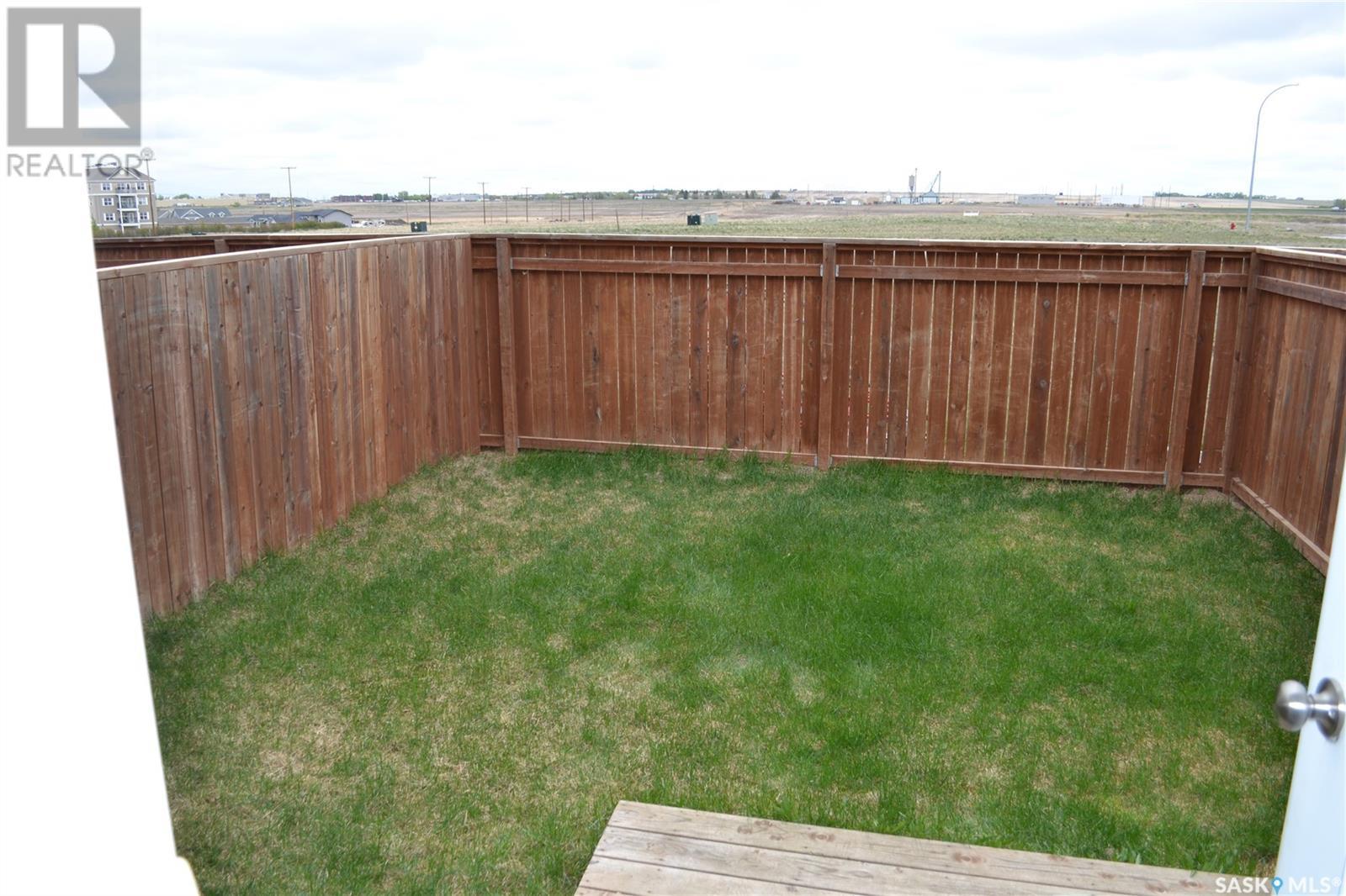












22 10 Clark DRIVE

,
Kindersley,




Saskatchewan
S0L1S1

