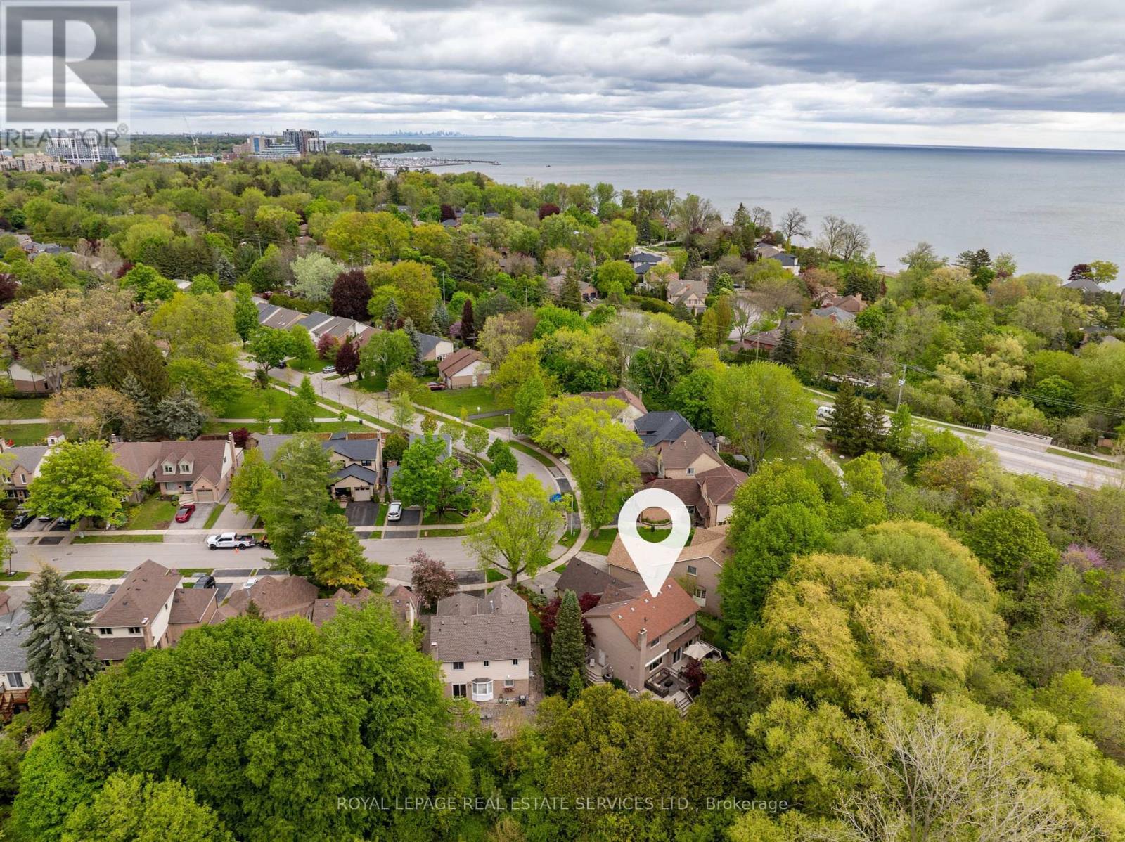 












3282 VICTORIA STREET

,
Oakville,




Ontario
L6L5R3


