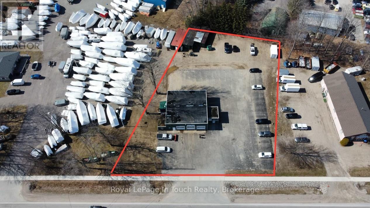 












750 BALM BEACH ROAD E

,
Midland,




Ontario
L4R4K4

