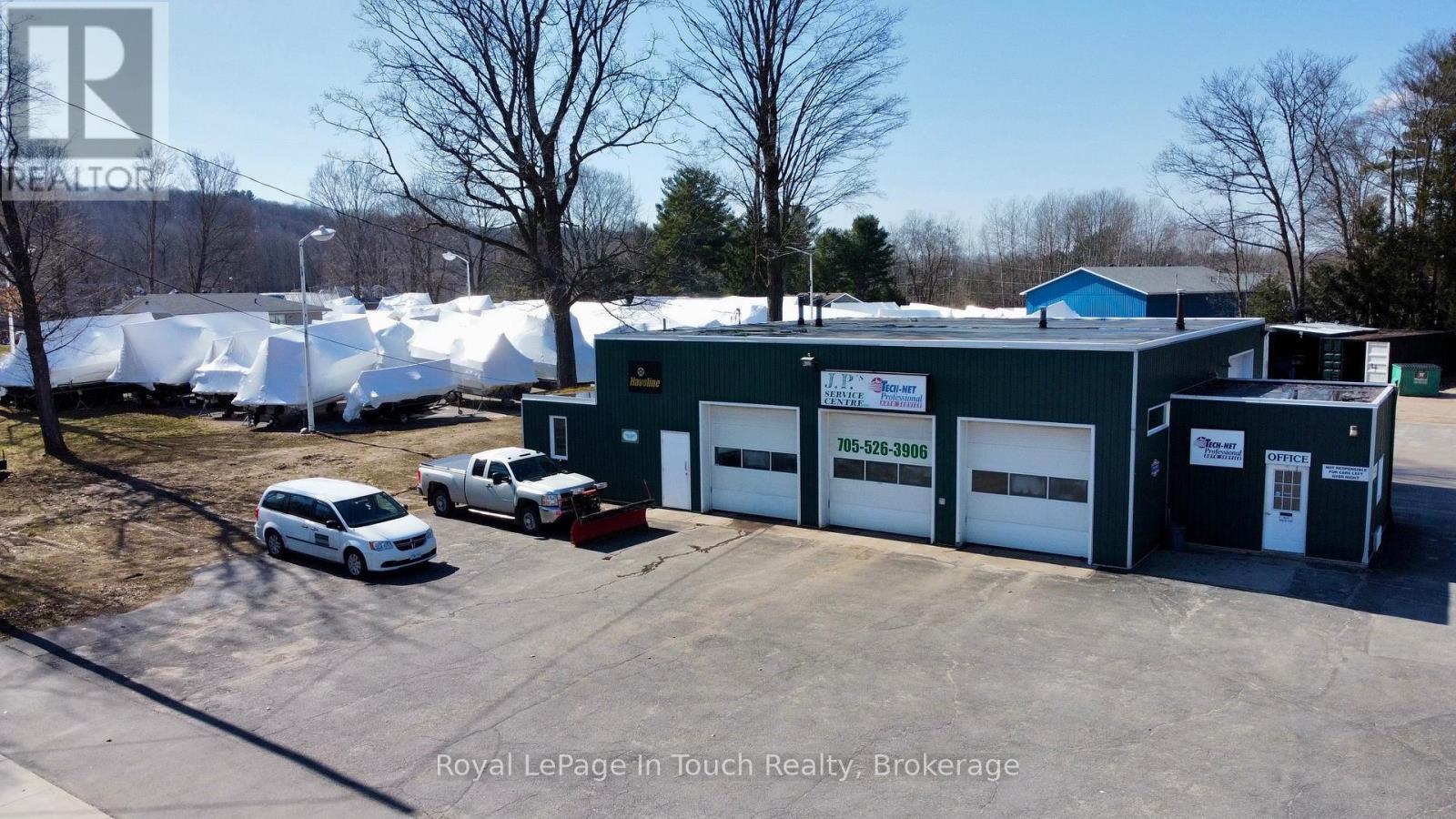 












750 BALM BEACH ROAD E

,
Midland,




Ontario
L4R4K4

