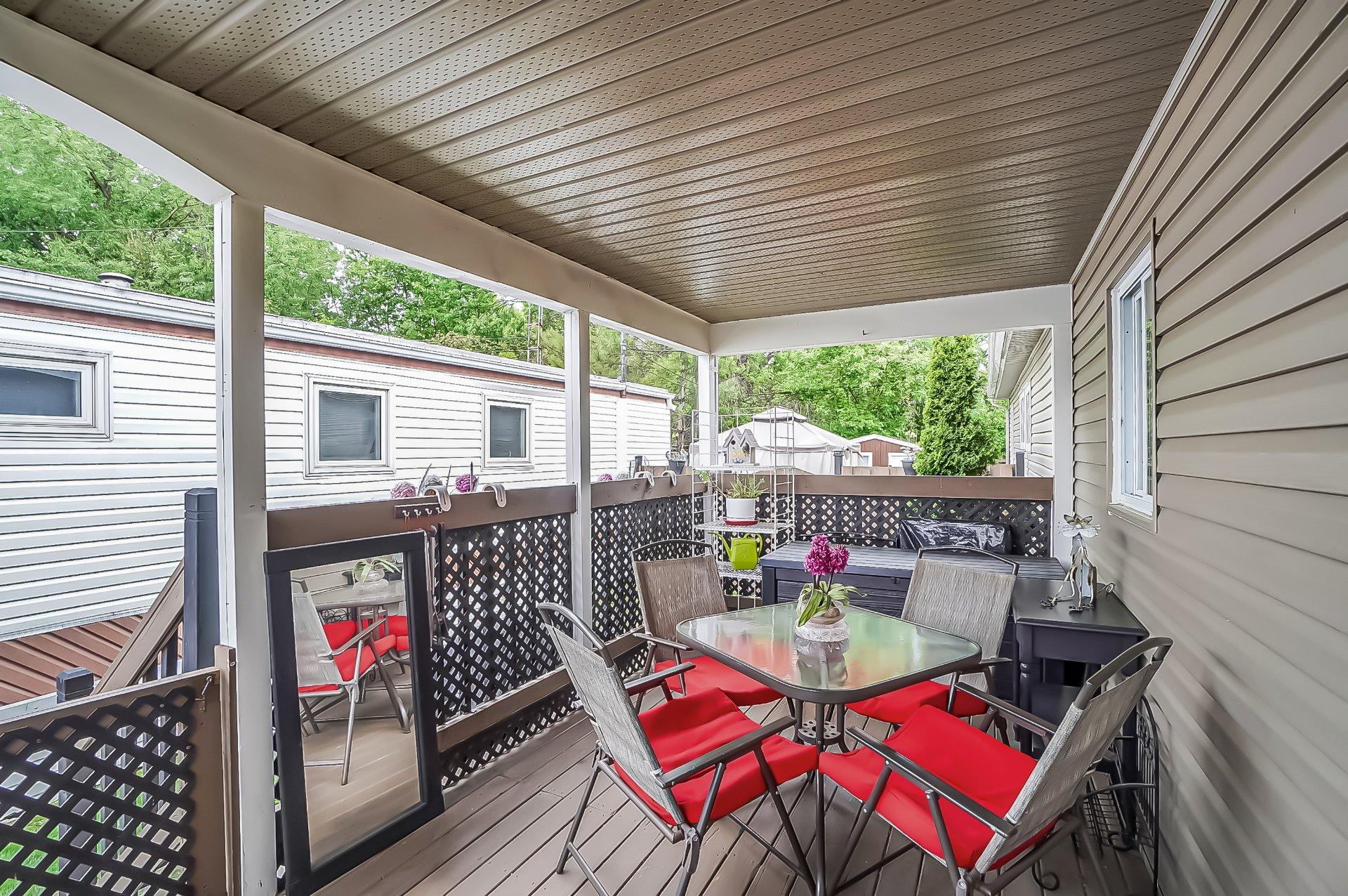 









16000


Rue Wilfrid-Boileau

, R13,
Montréal (L'Île-Bizard/Sainte-Geneviève),




QC
H9H1G6

