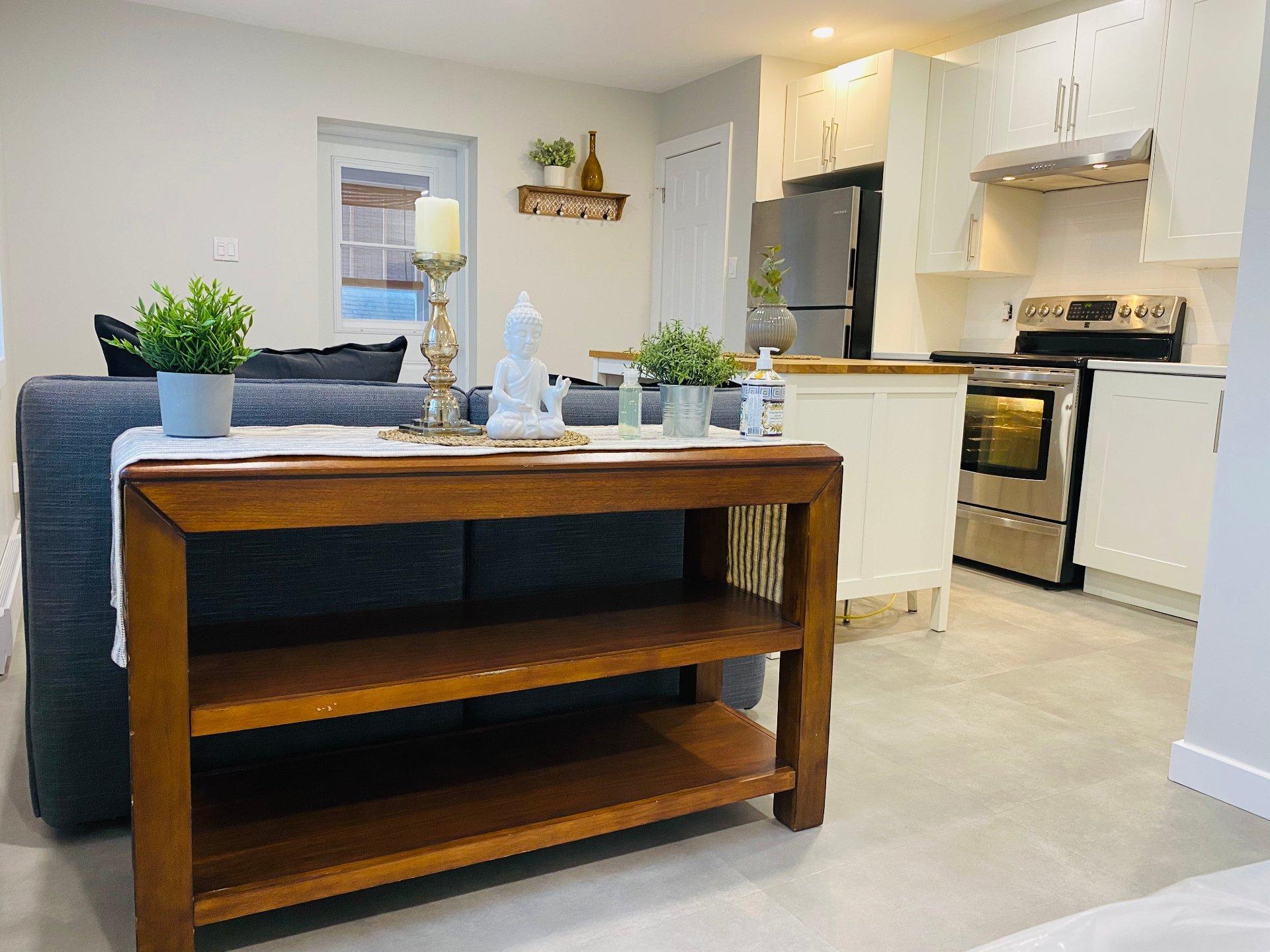 









49


Rue Chartier

,
Coaticook,




QC
J1A1K2

