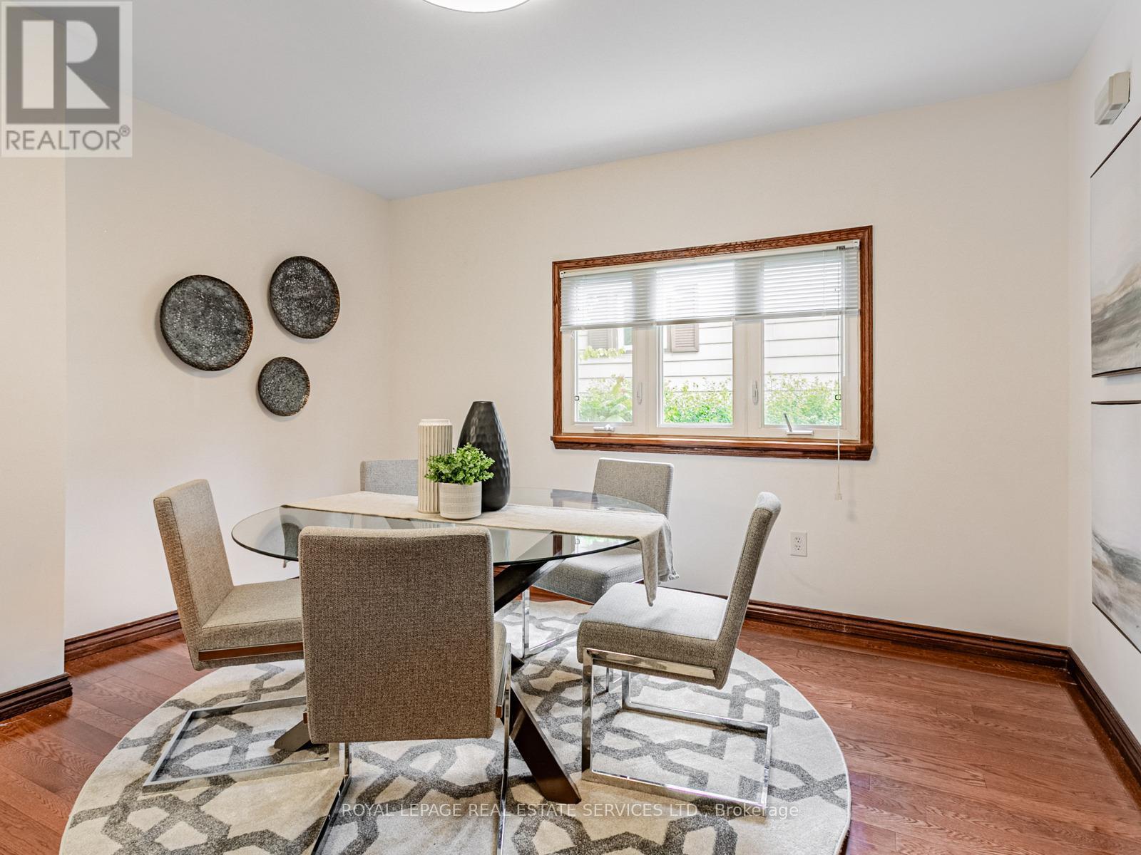 












50 FLORENCE CRESCENT

,
Toronto,




Ontario
M6N4E5

